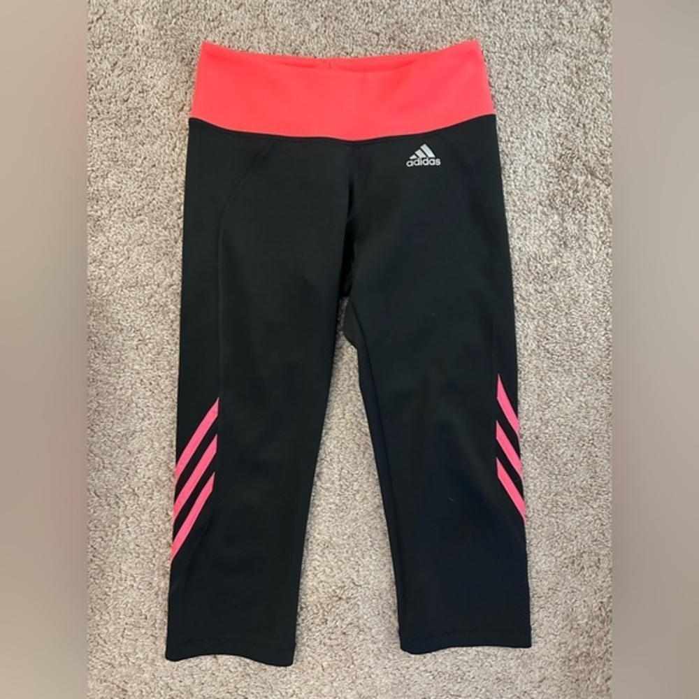 Adidas Black Cropped Leggings with Orange Accents | Size Small | Like New